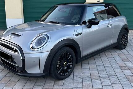 Mini Cooper SE 27.300 km 21.100 &euro; Aiterhofen 94330