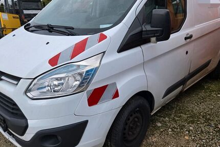 Ford Transit Custom 288.000 km 3.300 € Nürnberg 90427