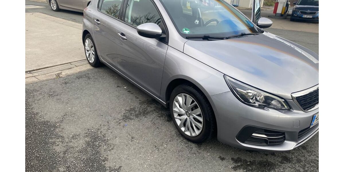 Peugeot 308 212.000 km 4.499 &euro; Neu Anspach 61267