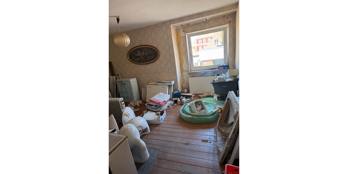 Einfamilienhaus Neuhaus (Oste) - 10 Zimmer, 145 m&sup2;, 75.000&euro; | Angebot:25987642