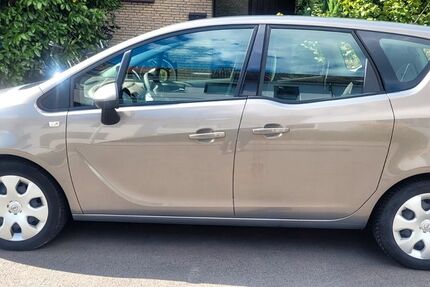 Opel Meriva 120.000 km 4.000 &euro; Nottuln 48301
