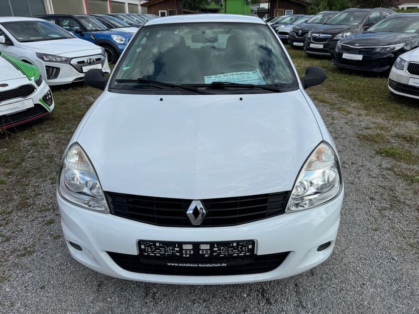 Renault Clio 158.000 km 1.990 € Fürth 64658