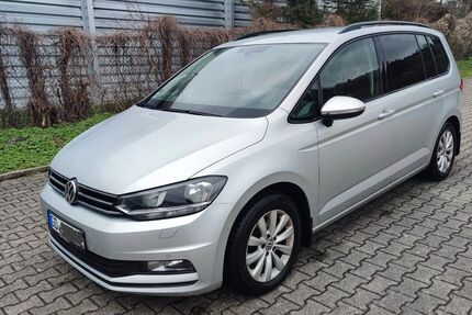 VW Touran 180.600 km 10.699 &euro; Schwäbisch Gmünd 73527