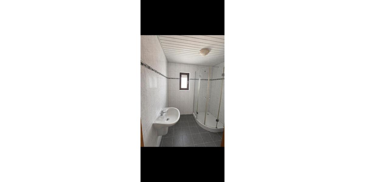Etagenwohnung Herborn - 2 Zimmer, 78 m&sup2;, 870&euro; | Angebot:26270793