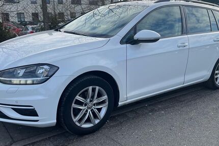 VW Golf 222.654 km 9.999 &euro; Fulda 36043