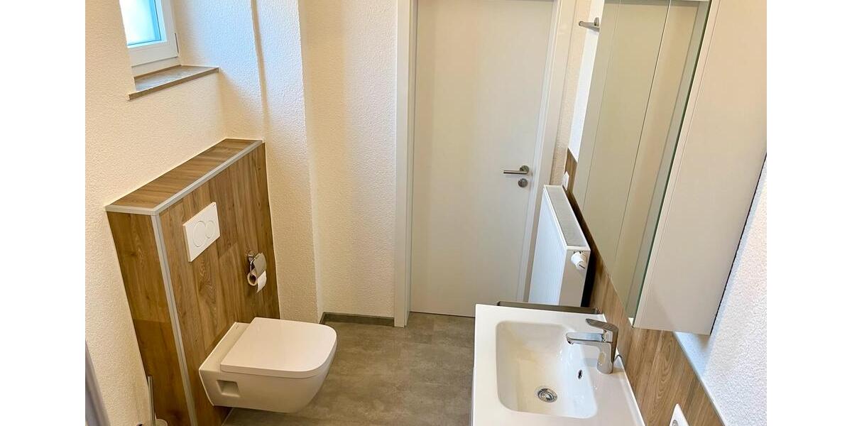 Erdgeschoßwohnung Albstadt - 2.5 Zimmer, 93 m&sup2;, 1.180&euro; | Angebot:25807564