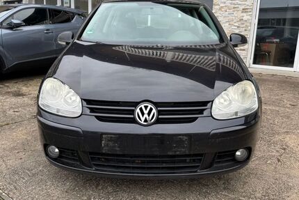 VW Golf 230.000 km 1.450 &euro; Wertheim am Main 97877