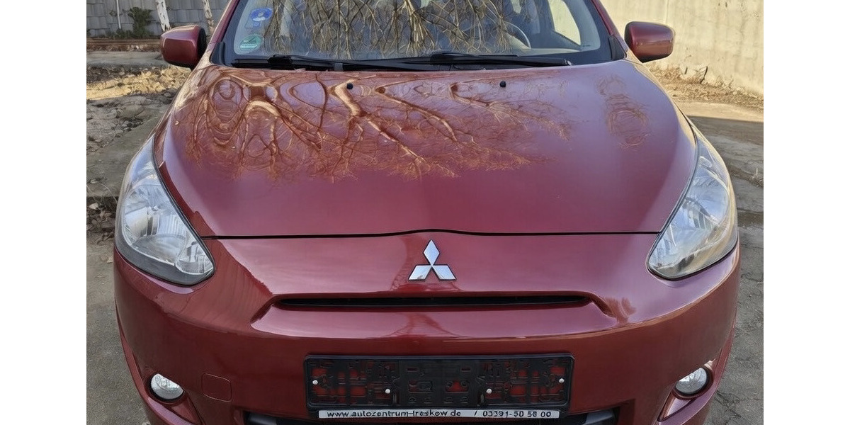 Mitsubishi Space Star 1,2 Diamant Edition+ 1.Hd Sitzhz. Kli 99.860 km 5.800 &euro; Berlin 10247