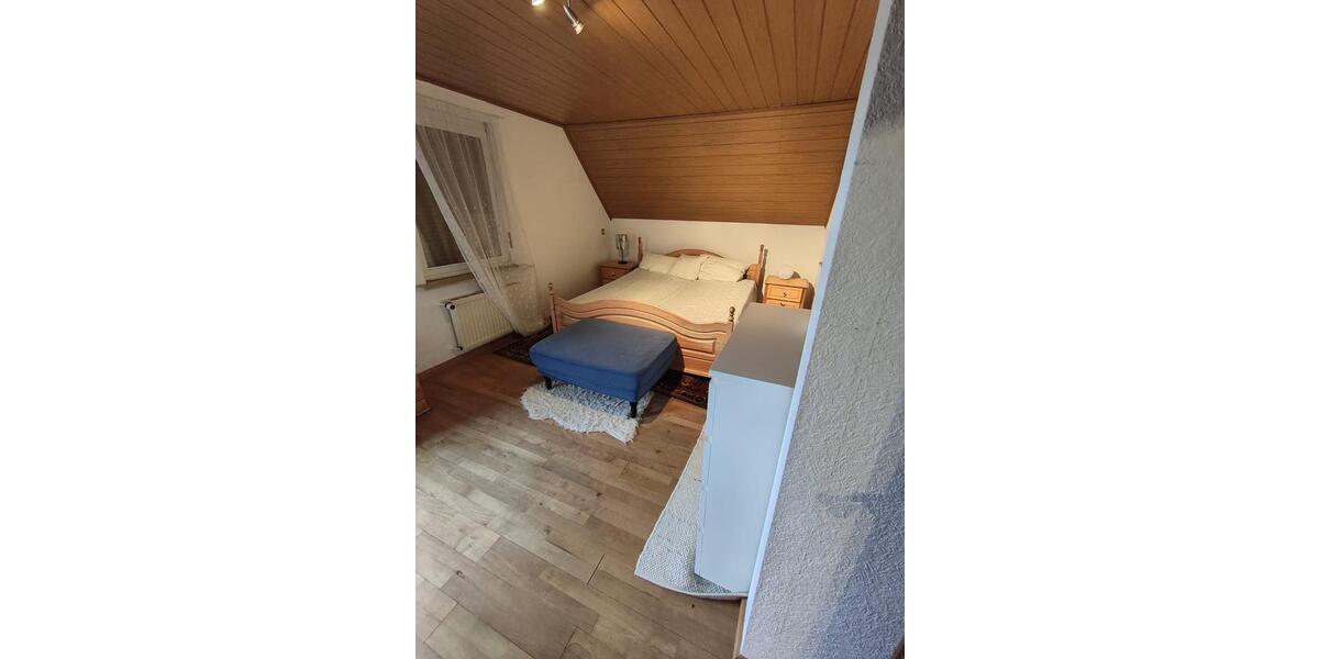 Doppelhaushälfte Wi.-Igstadt (Dachterrasse, Kachelofen, Wallbox) 4 zimmer