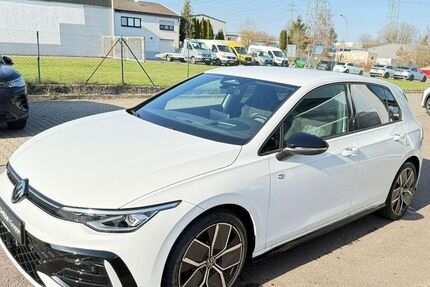 VW Golf 9.000 km 39.990 &euro; Illingen 66557