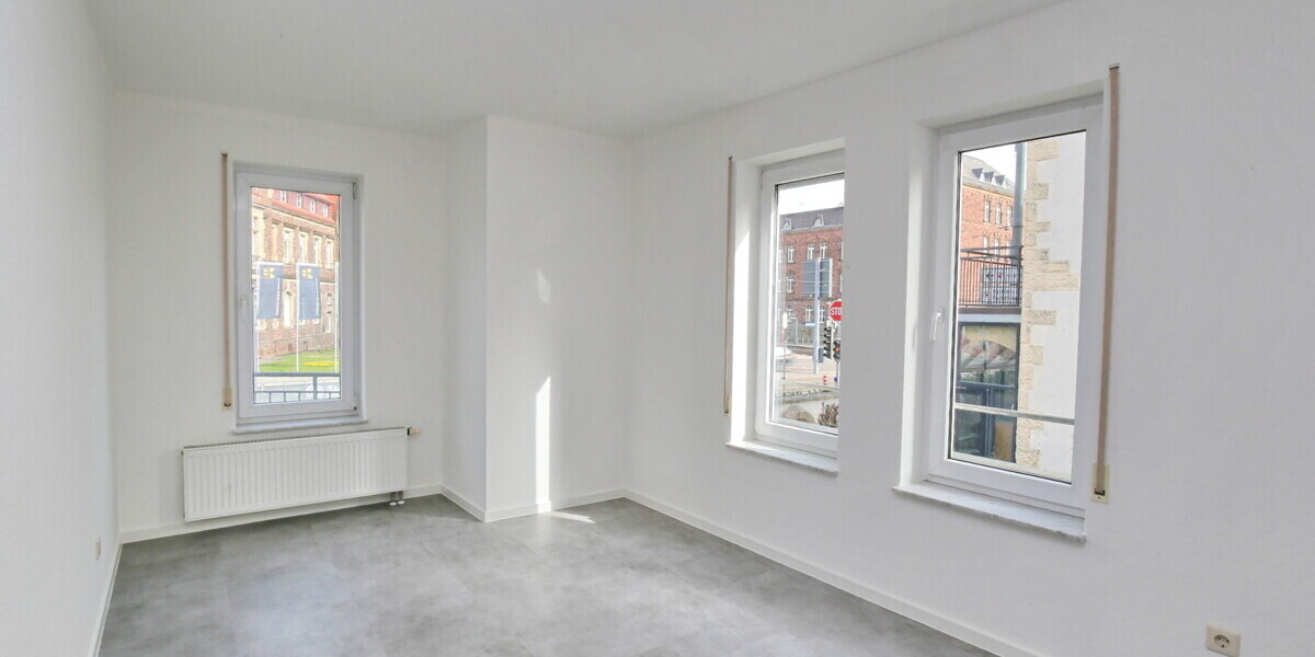 Frisch renovierte 3-Zimmer-Wohnung mit 2 sonnigen Balkonen - 3- Karlsruhe Mühlburg | Angebot:26044581