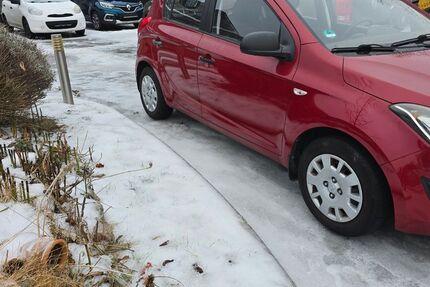 Hyundai i20 52.000 km 6.790 &euro; Neubrandenburg 17036