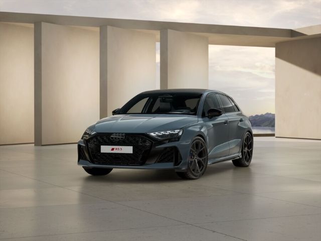 Audi RS3 2.000 km 81.222 &euro; Fürstenwalde 15517