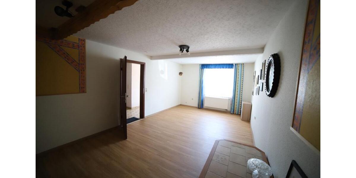 Einfamilienhaus Nettersheim - 7 Zimmer, 178 m&sup2;, 287.000&euro; | Angebot:26919095