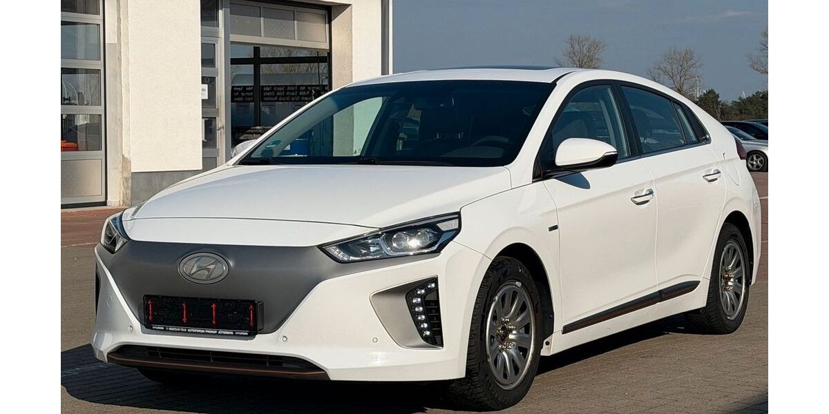 Hyundai IONIQ 68.200 km 15.490 &euro; Jüterbog 14913
