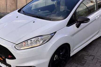 Ford Fiesta 157.000 km 7.990 &euro; Dinslaken 46539