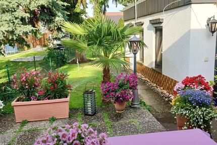 LUXURIÖSES WOHNEN MIT SONNIGEM BALKON ZUM GARTEN! EBK & WASCHMASCHINE INKL.! KEINE PROVISION! 2 zimmer