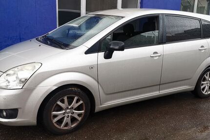 Toyota Corolla Verso 200.000 km 2.999 &euro; Berlin 13405