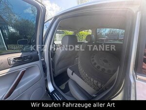 Mercedes-Benz E 200 Cabrio Sportline 2hd 138.000 km 17.990 € Troisdorf 53844