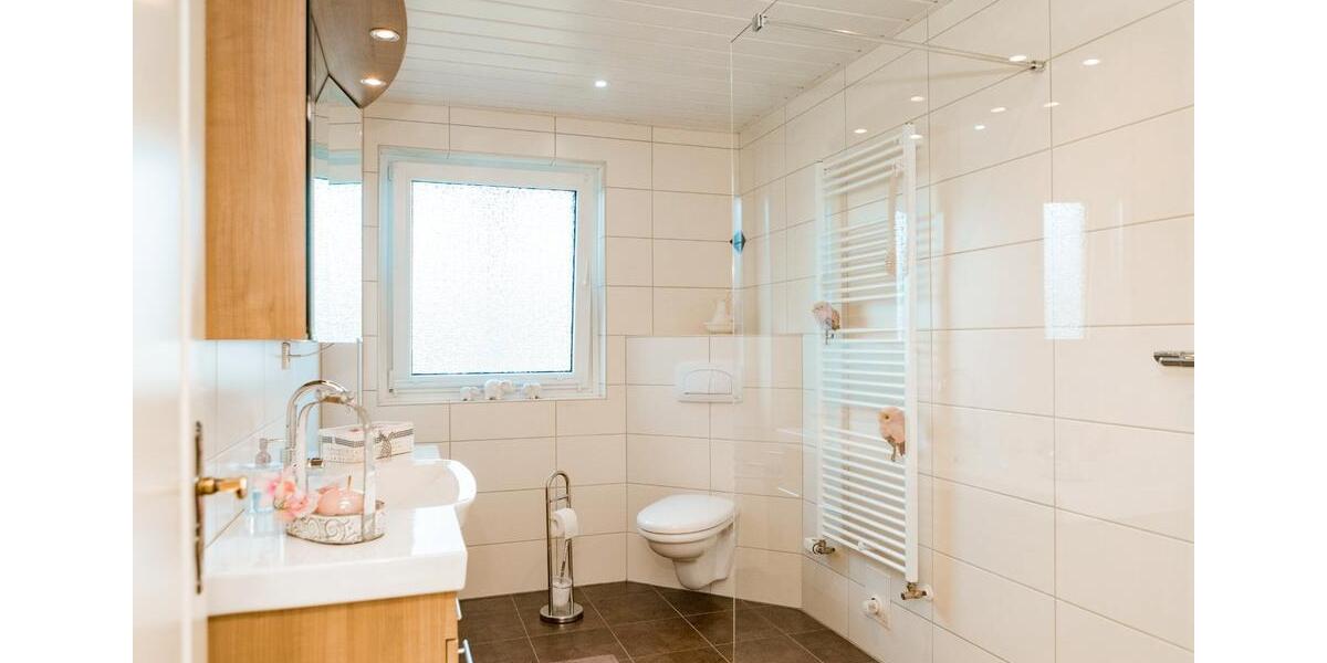 Einfamilienhaus Tarp - 5 Zimmer, 158 m&sup2;, 498.000&euro; | Angebot:27301040