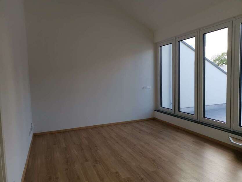 Wohnung zum Mieten in Landshut 1.080 € 73.7 m²