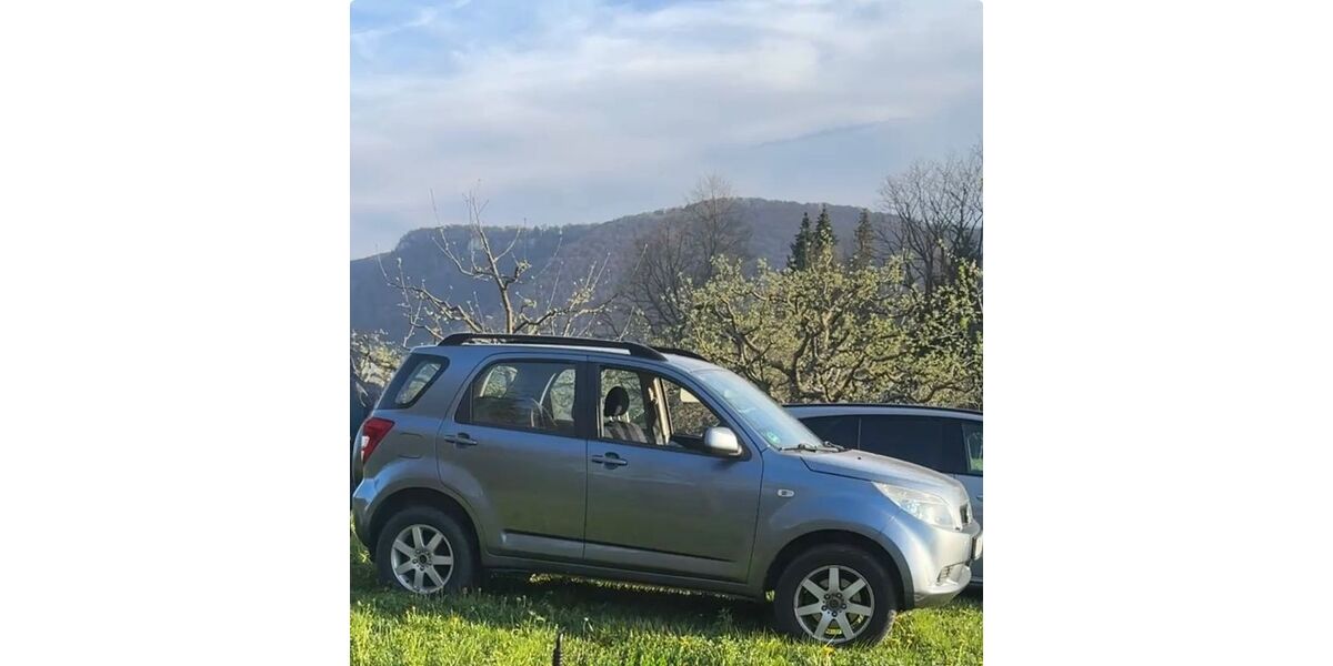 Daihatsu Terios 169.000 km 5.800 &euro; Dettingen 72581