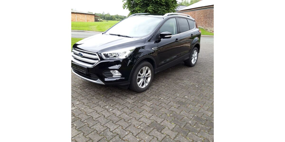 Ford Kuga 50.000 km 16.750 &euro; Salzkotten 33154