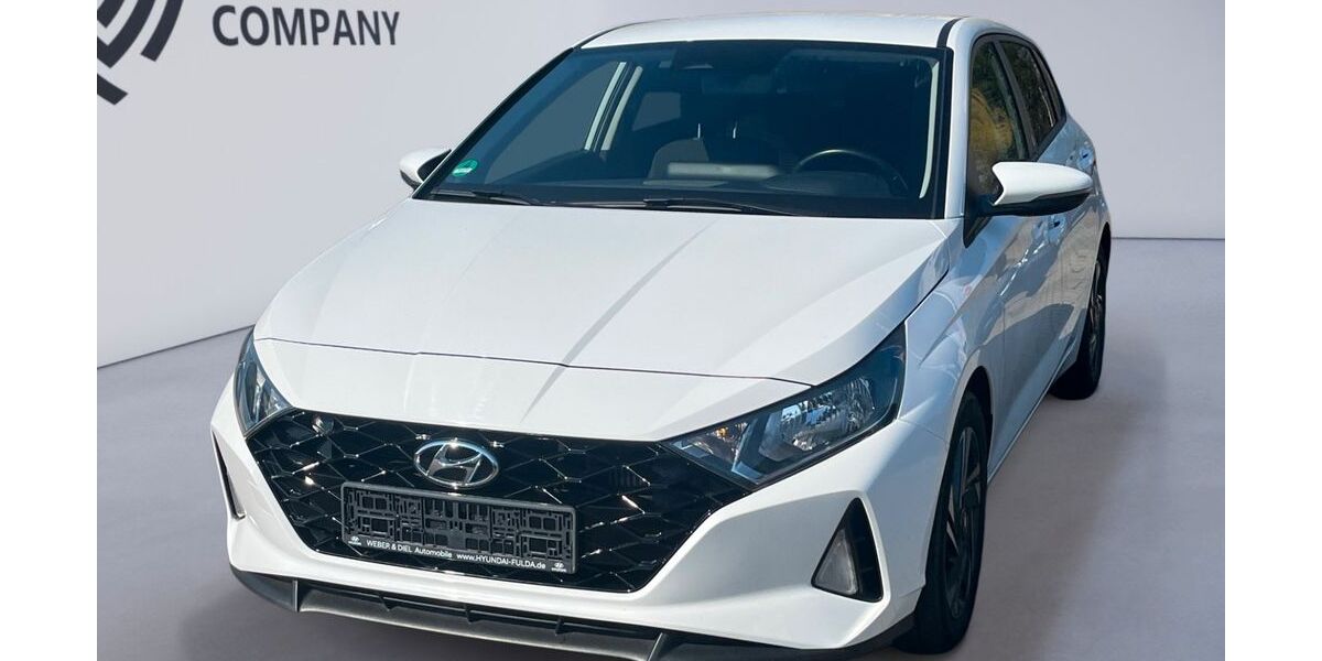 Hyundai i20 33.890 km 13.200 &euro; Lauterbach 36341