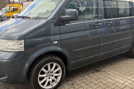 VW T5 Transporter 372.000 km 15.500 &euro; gelsenkirchen 45881
