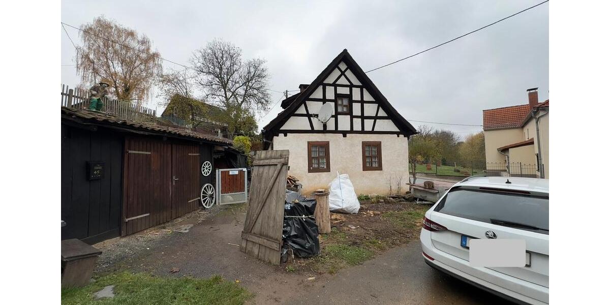 Einfamilienhaus Pößneck - 4 Zimmer, 90 m&sup2;, 57.000&euro; | Angebot:27097695