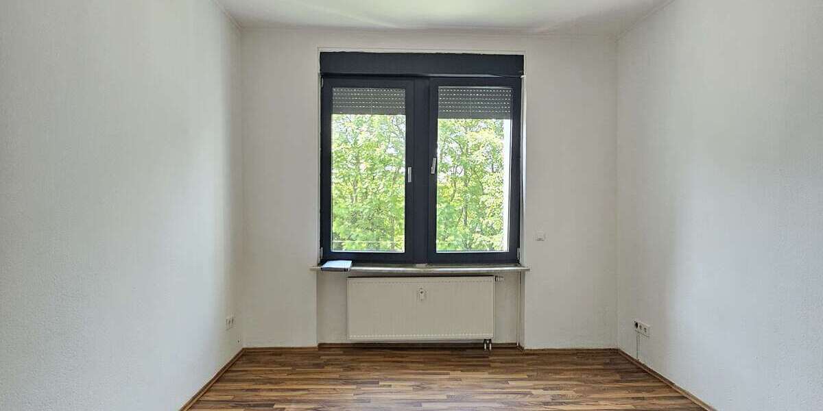 Etagenwohnung Ludwigshafen Ludwigshafen-Hemshof - 3 Zimmer, 74 m&sup2;, 1.000&euro; | Angebot:26703738