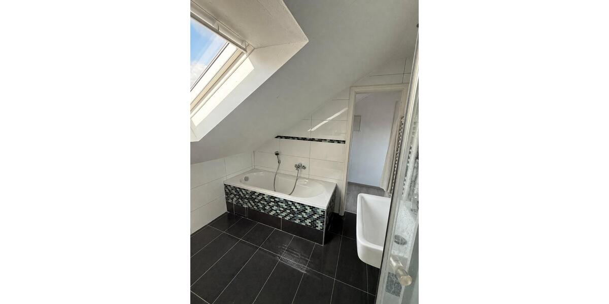 Einfamilienhaus Enger - 5 Zimmer, 130 m&sup2;, 420.000&euro; | Angebot:27111092