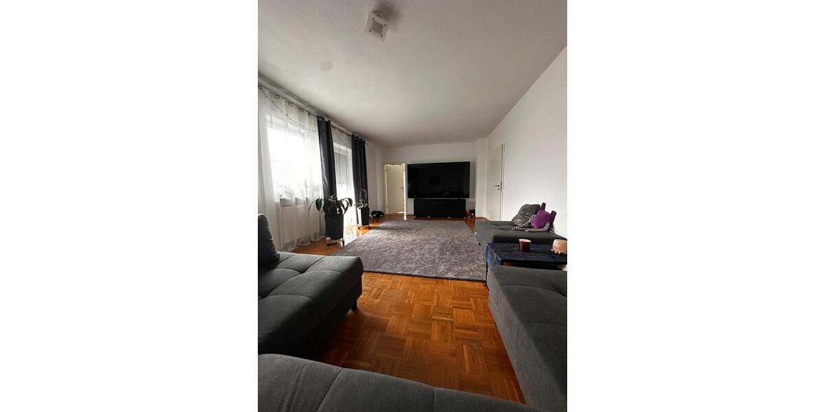 Etagenwohnung Wallersdorf - 2 Zimmer, 80 m&sup2;, 765&euro; | Angebot:25131847