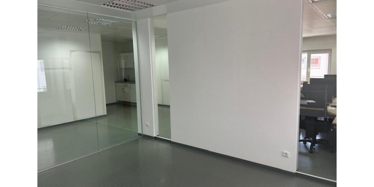 Gewerbeobjekt Deggendorf - 650&euro; | Angebot:23497240