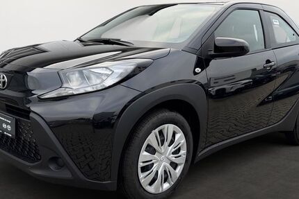 Toyota Aygo (X) 2.500 km 17.240 &euro; Friedrichshafen 88046
