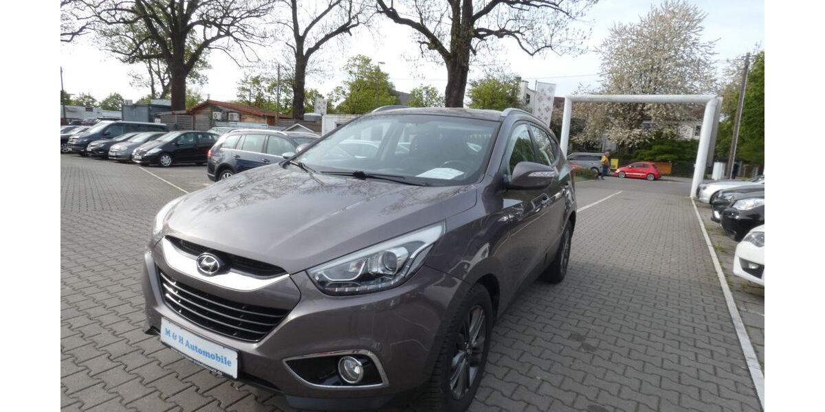 Hyundai ix35 278.665 km 6.700 &euro; München 81825