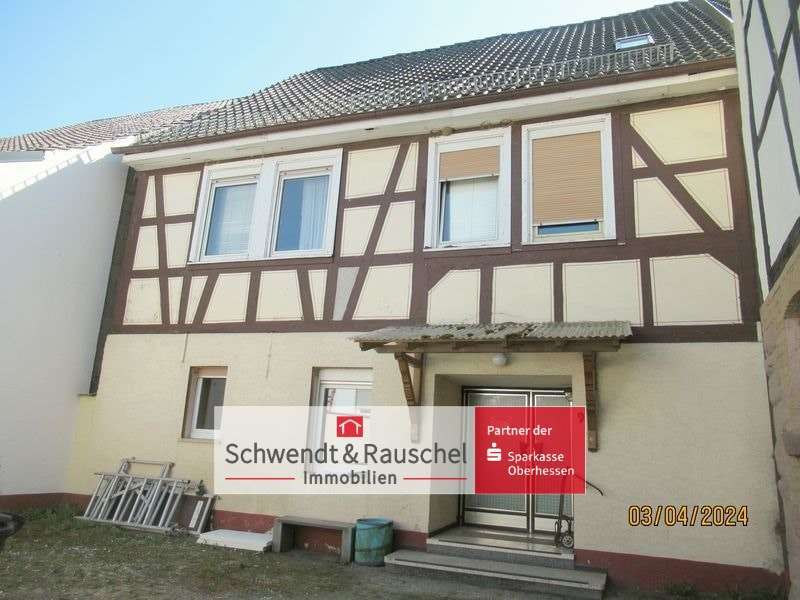 Haus zum Kaufen in Nidda 99.000 € 206 m²