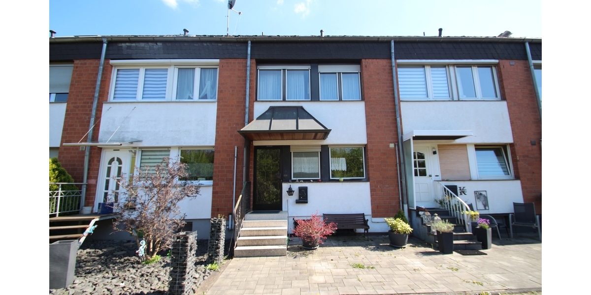 Mit 3D: Reihenhaus mit Terrasse & viel Potenzial – Ihr neues Zuhause wartet! - Reihenmittelhaus Lohmar | Angebot:26295340