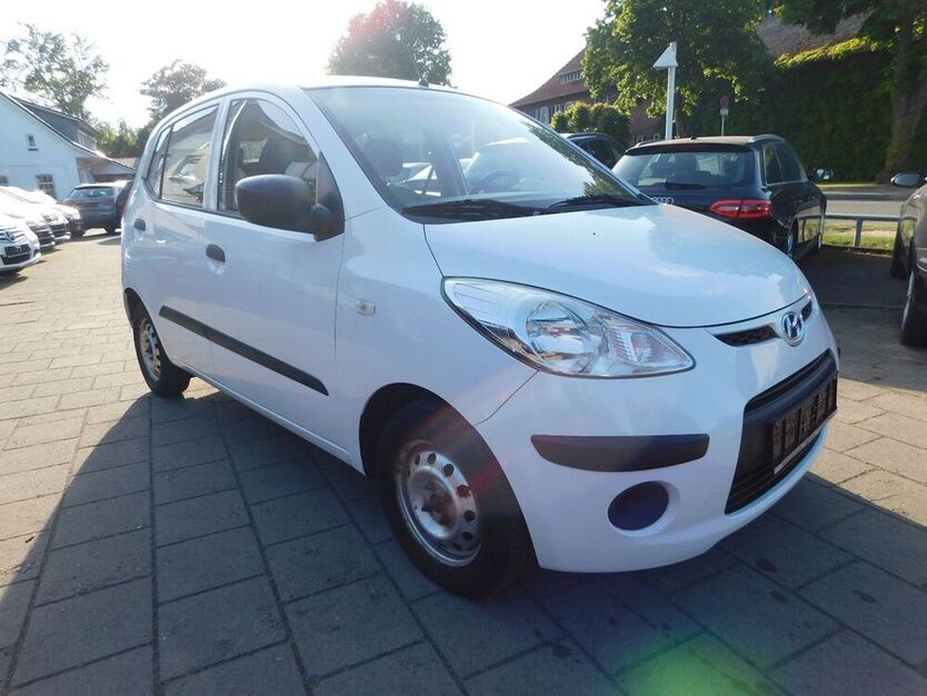 i10