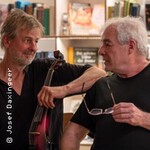 und der Haifisch, der hat Zähne - Oliver Heinz Karbus, Toni Burger