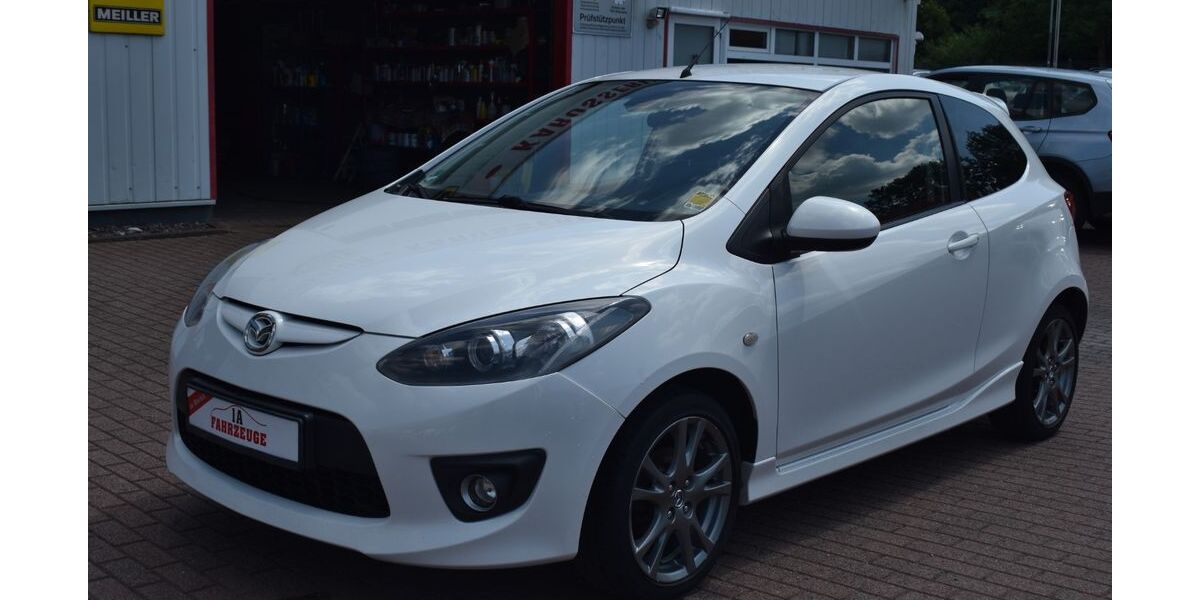 Mazda 2 220.000 km 1.800 &euro; Worbis 37339