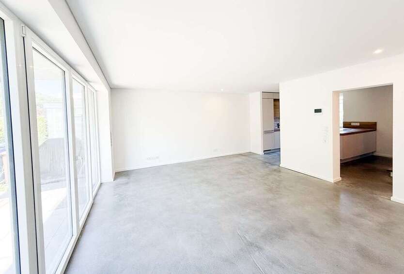 Haus zum Mieten in Kelkheim (Taunus) Fischbach 1.900 € 136 m²
