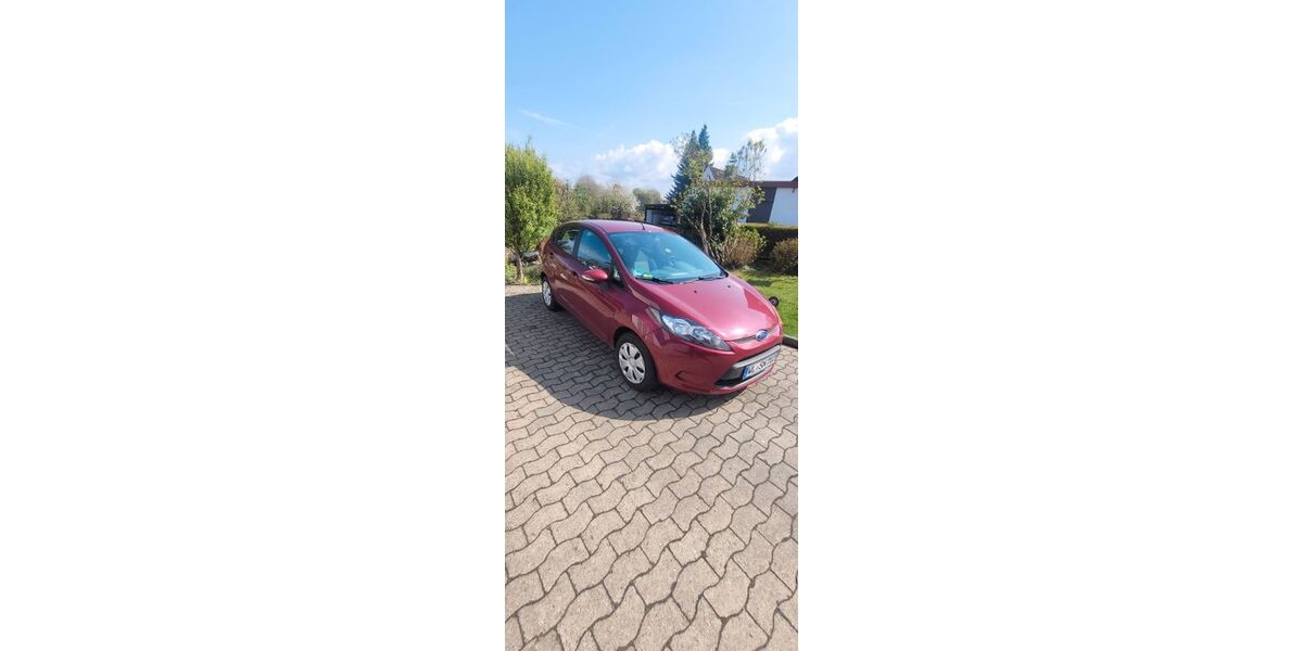 Ford Fiesta 121.197 km 4.299 &euro; Seevetal 21218