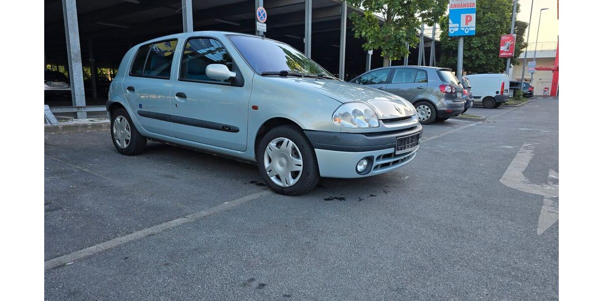 Renault Clio 60.000 km 2.950 &euro; Berlin 13403