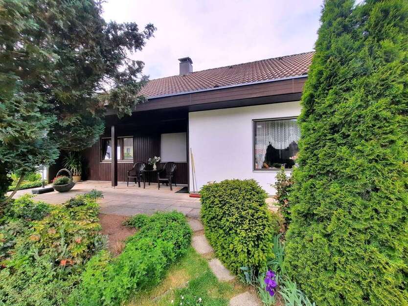 Haus zum Kaufen in Hersbruck 299.000 € 135 m²