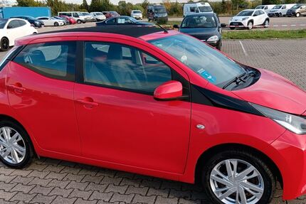 Toyota Aygo (X) 88.500 km 5.700 € Holzheim 89438