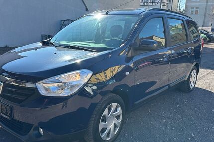 Dacia Lodgy 190.000 km 4.999 € Gotha 99867