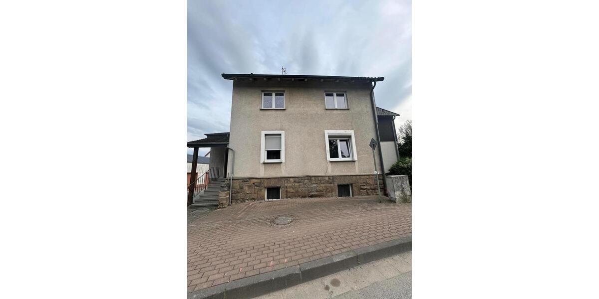 Einfamilienhaus Bad Arolsen - 6 Zimmer, 196 m&sup2;, 295.000&euro; | Angebot:26963660