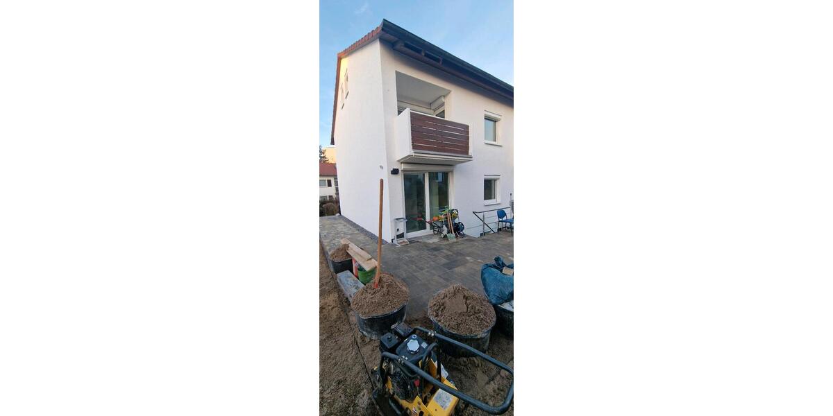 Einfamilienhaus Esslingen am Neckar Pliensauvorstadt - 5 Zimmer, 173 m&sup2;, 2.000&euro; | Angebot:24599416