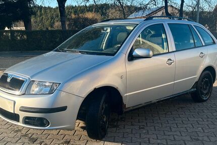 Skoda Fabia 397.073 km 595 &euro; Illschwang 92278